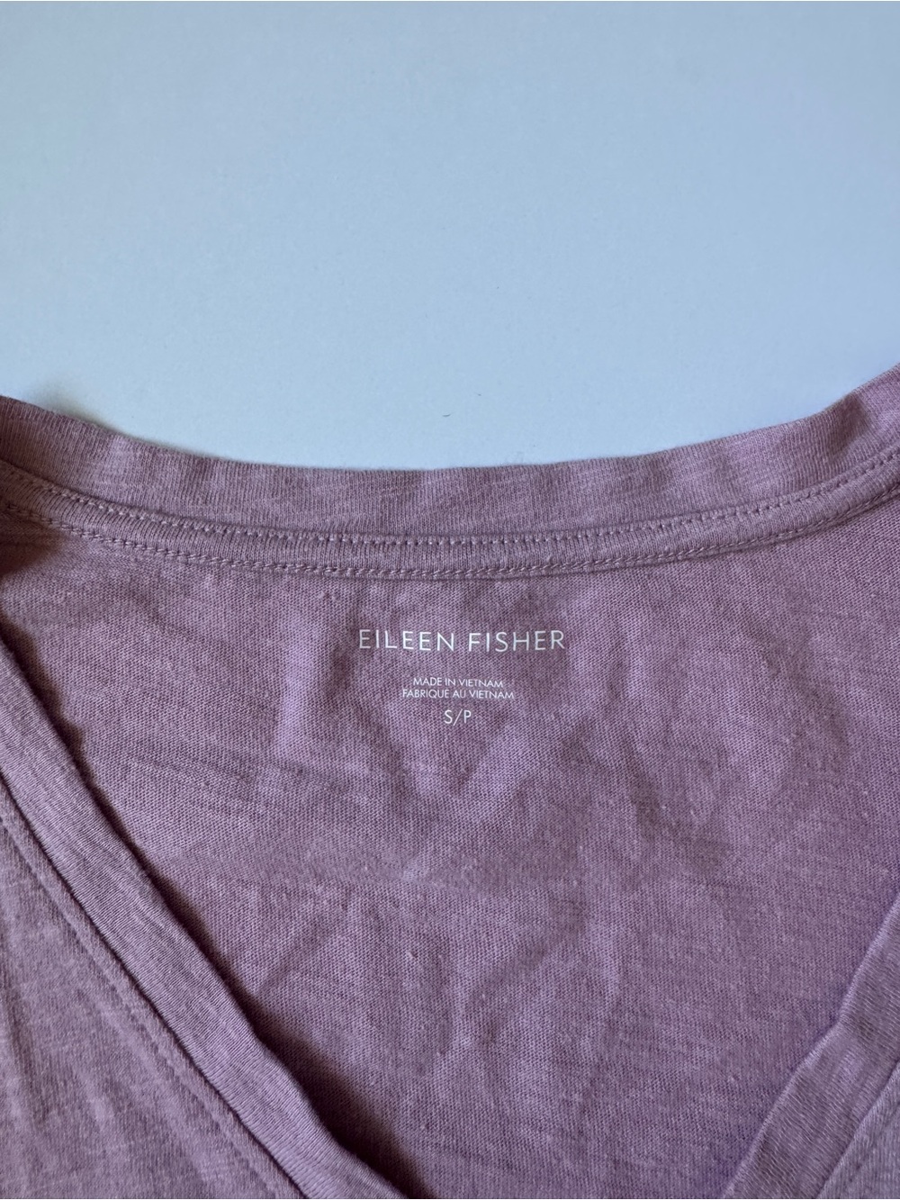 Eileen Fisher Mauve Organic Cotton Slub V-Neck Long-Sleeve Top Size Small NWOT - Picture 3 of 6